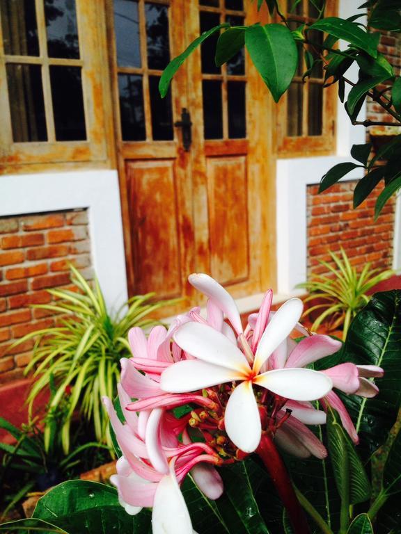 Manik Home Stay Kudapaduwa Екстер'єр фото